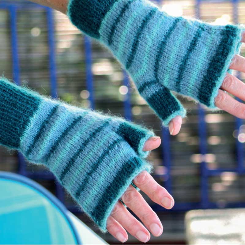 Aolani Mitts in Fyberspates Cumulus - Digital Pattern - Image 3