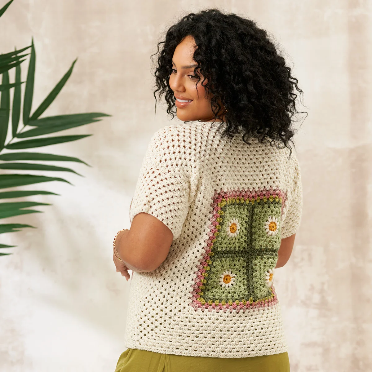 Aster Crochet Daisy T-Shirts in West Yorkshire Spinners Elements Dk - Digital Version DPB0277 - Image 3