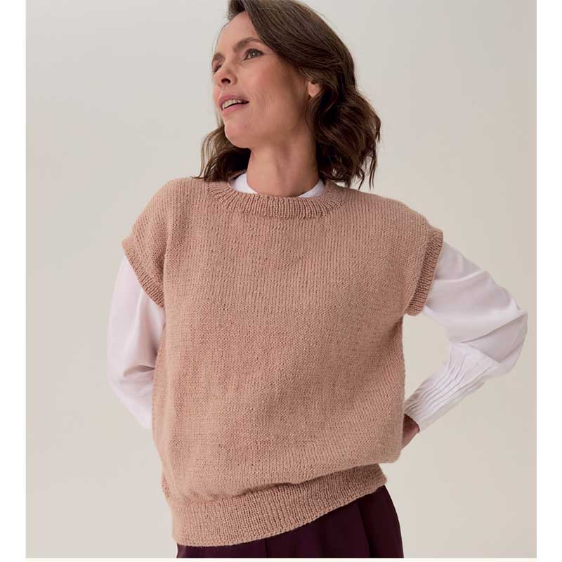 Barley Cable Tank in Sirdar Loveful Bio Blend Dk - 10916 - Image 4