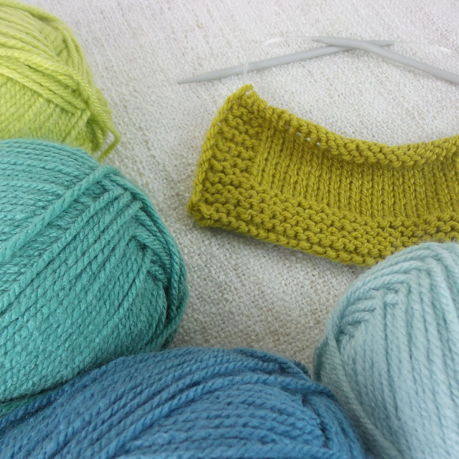 Beginners Continental Knitting AM Workshop with Carmen Burns - Saturday 7th November 2026 - Image 2