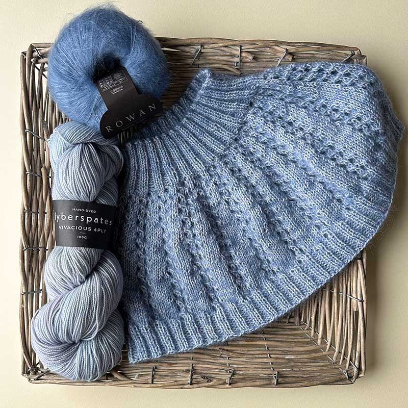 Betwixtmas 2024 Knitted Shoulder Cowl - Star of Wonder in Fyberspates Vivacious 4ply & Rowan Kidsilk Haze by Carol Meldrum - Image 3