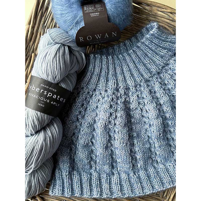 Betwixtmas 2024 Knitted Shoulder Cowl - Star of Wonder in Fyberspates Vivacious 4ply & Rowan Kidsilk Haze by Carol Meldrum - Image 5