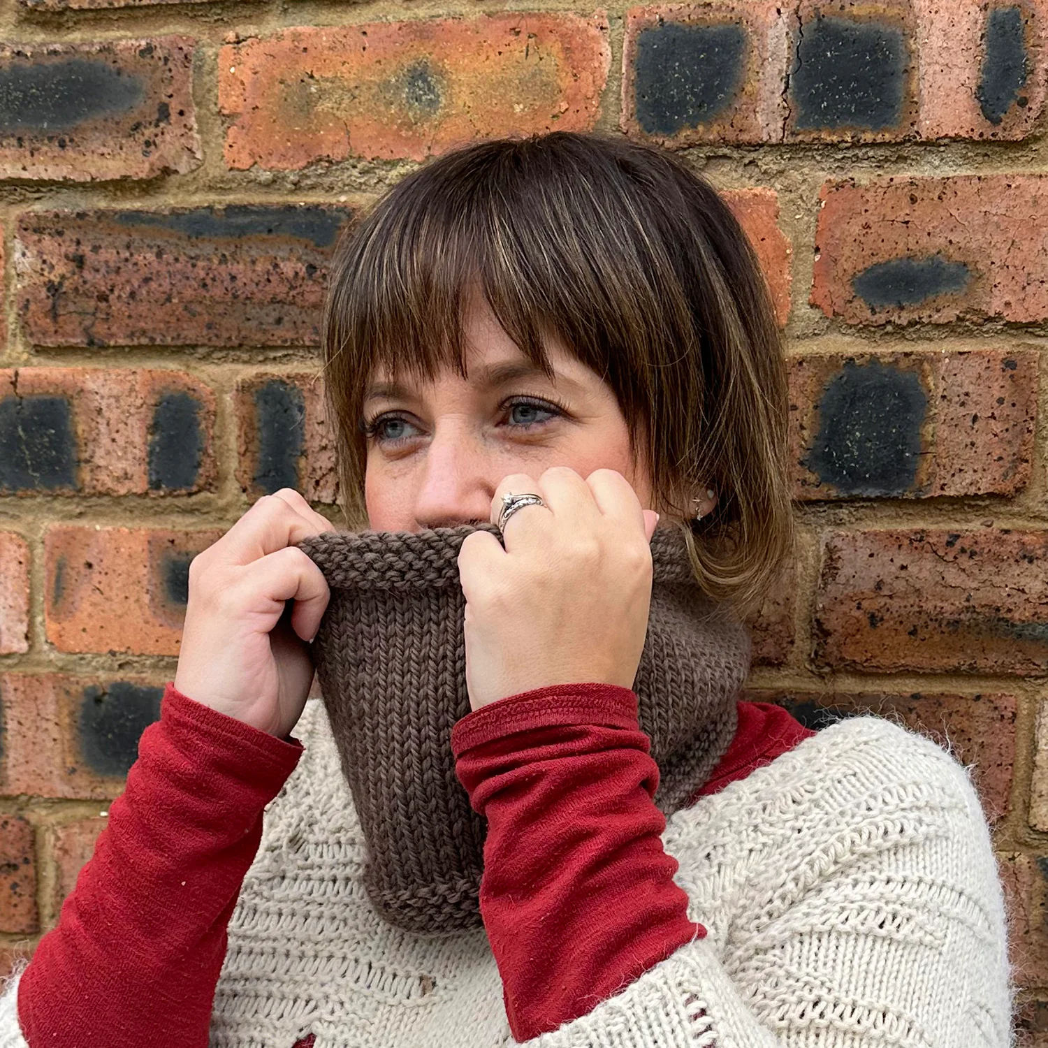 Chocolat Cowl in Mode at Rowan Chunky Wool by Sarah Daly - Digital Version - Image 4