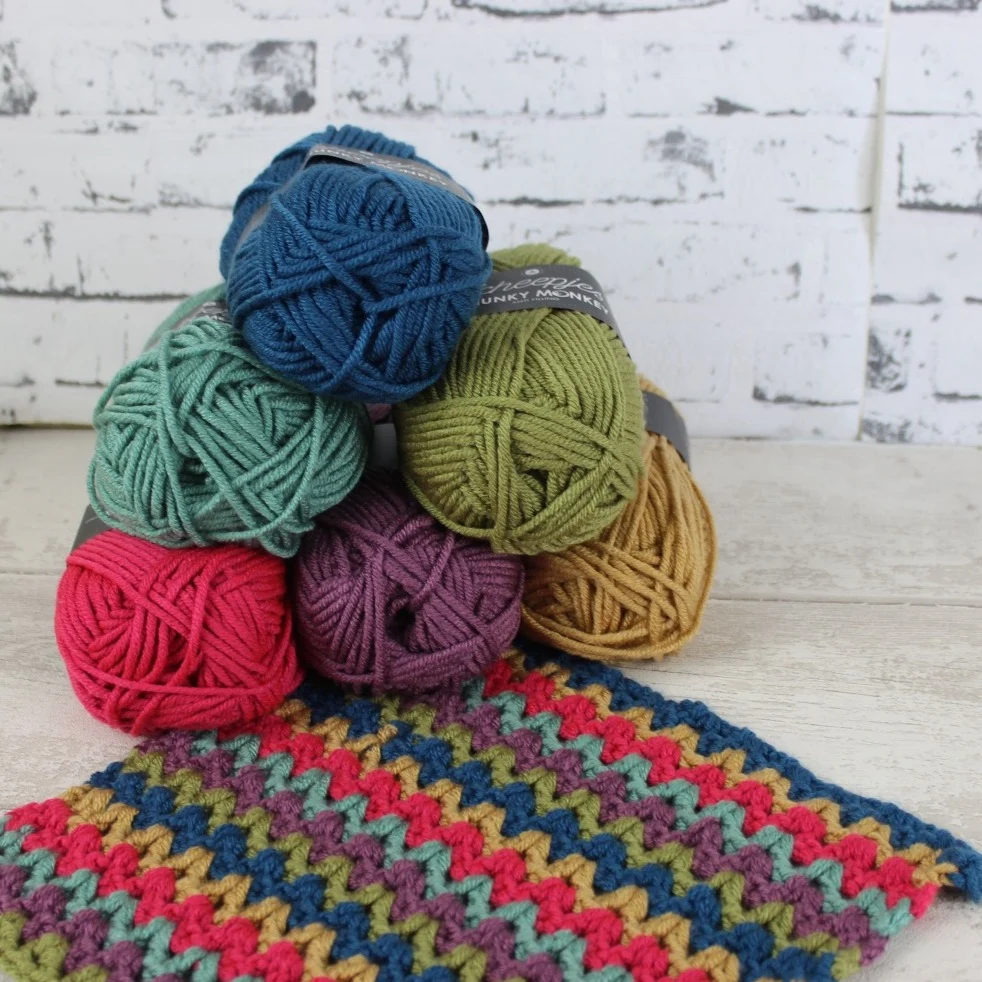 Chunky Monkey Classic Blanket in Scheepjes Chunky Monkey - Image 3