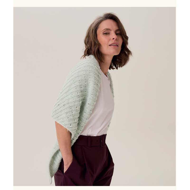 Climbing Ivy Lace Shawl in Sirdar Loveful Bio Blend Dk - 10918 - Image 3