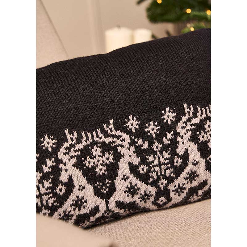 Dancing Reindeers Cushion by Martin Storey in Rowan Alpaca Soft Dk - Digital Version - Image 3