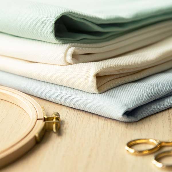 DMC Evenweave Embroidery Fabric 25 Count - Image 2