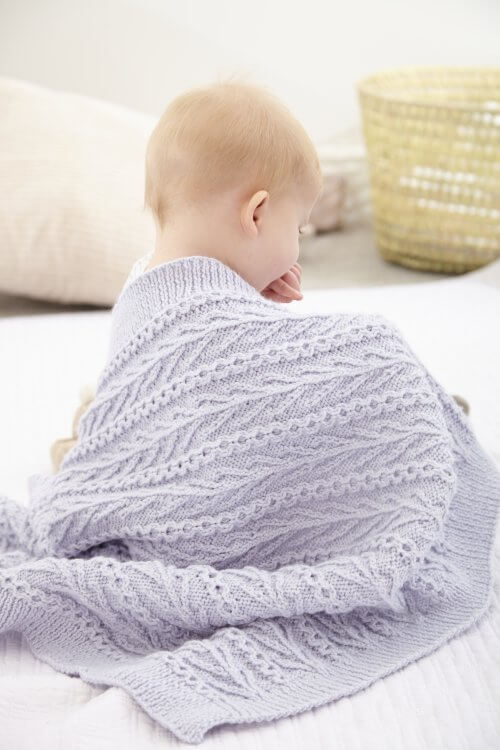 King Cole Newborn Baby Book 4  by Sue Batley-Kyle - Image 3