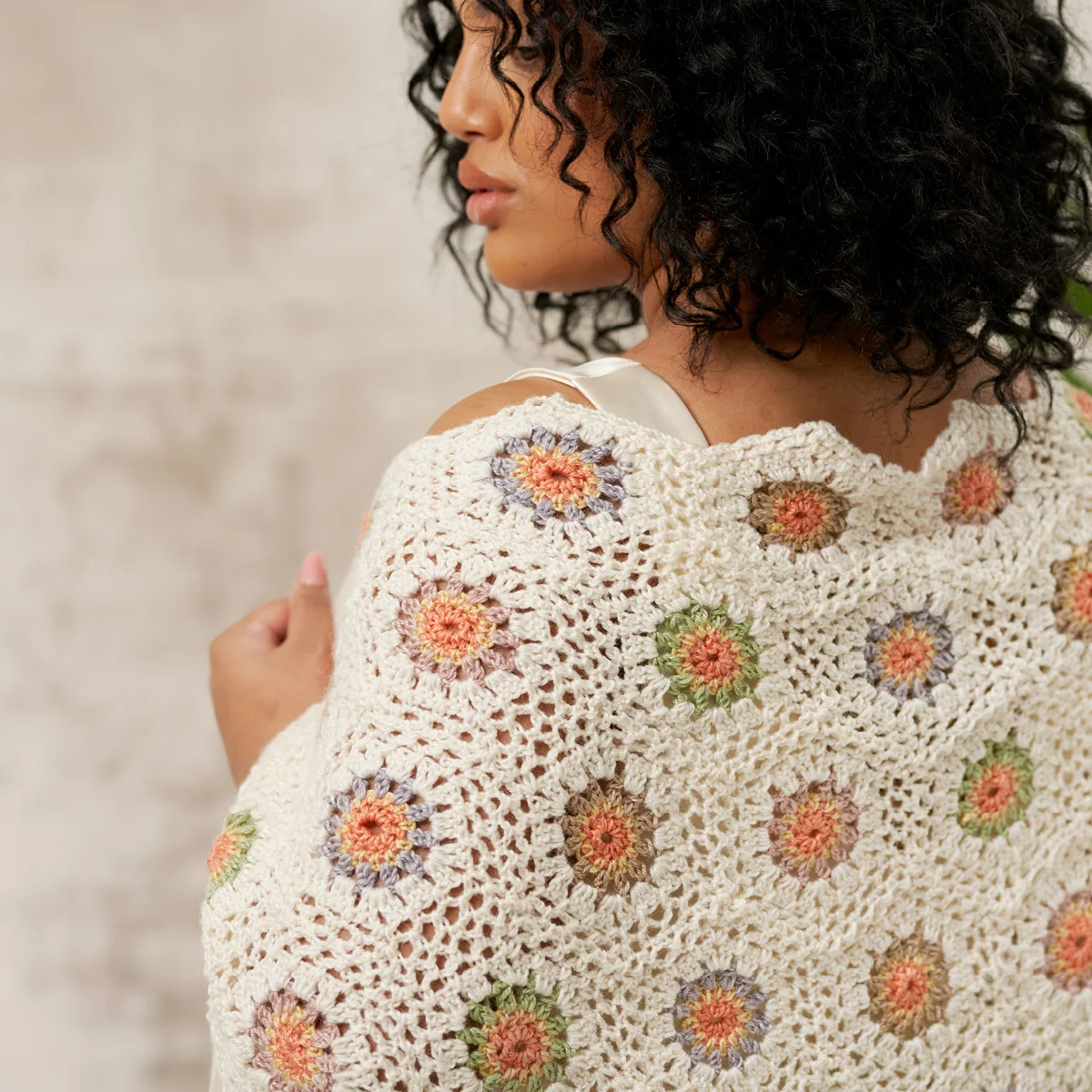 Leonora Crochet Shawl & Bag in West Yorkshire Spinners Elements Dk - Digital Version DPB0282 - Image 5