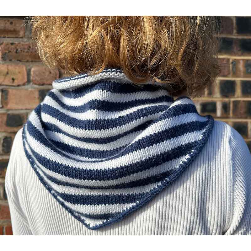 Reef Knot Scarf by Black Sheep Wools - Image 8
