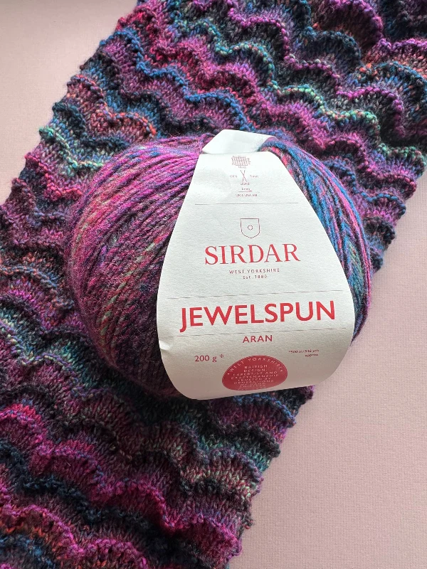 Rippling Meadow Blanket Knitted in Sirdar Jewelspun Aran - Image 5