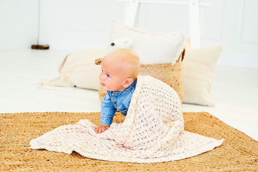 Sweater, Hat and Blanket in Stylecraft Bambino Dotty Dk - Image 3