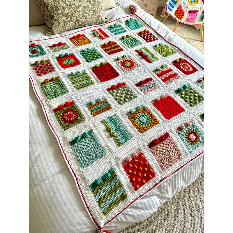 The Gift of Christmas Blanket Pattern Booklet by Anita Gibney - Image 3