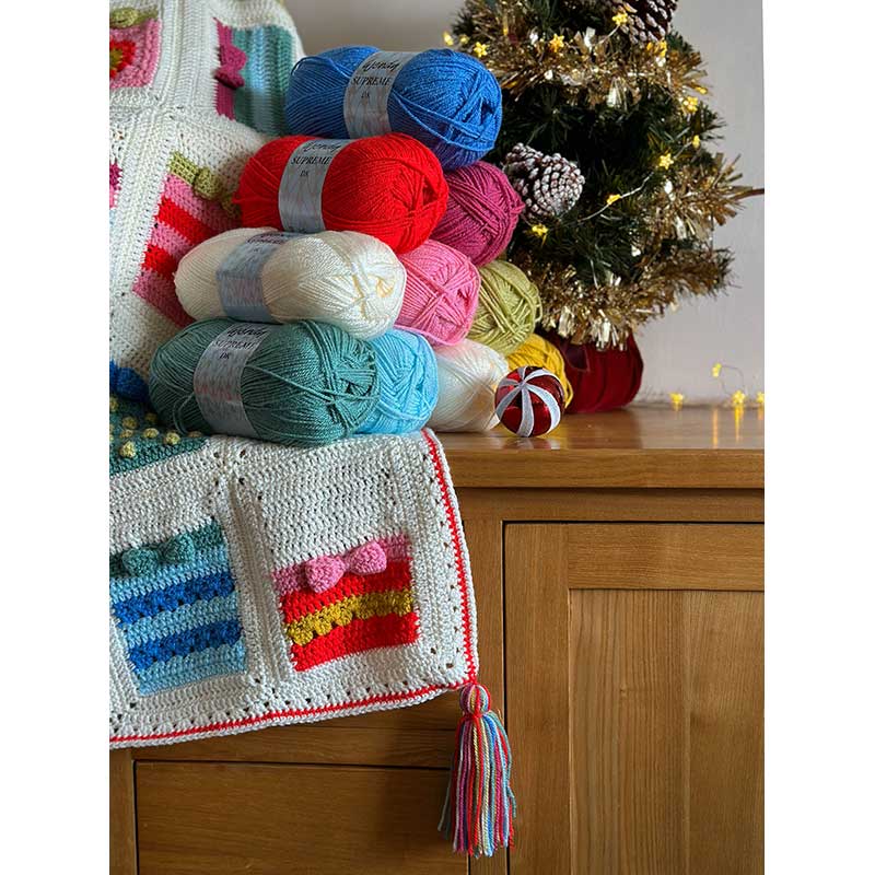 The Gift of Christmas Blanket Pattern Booklet by Anita Gibney - Image 4