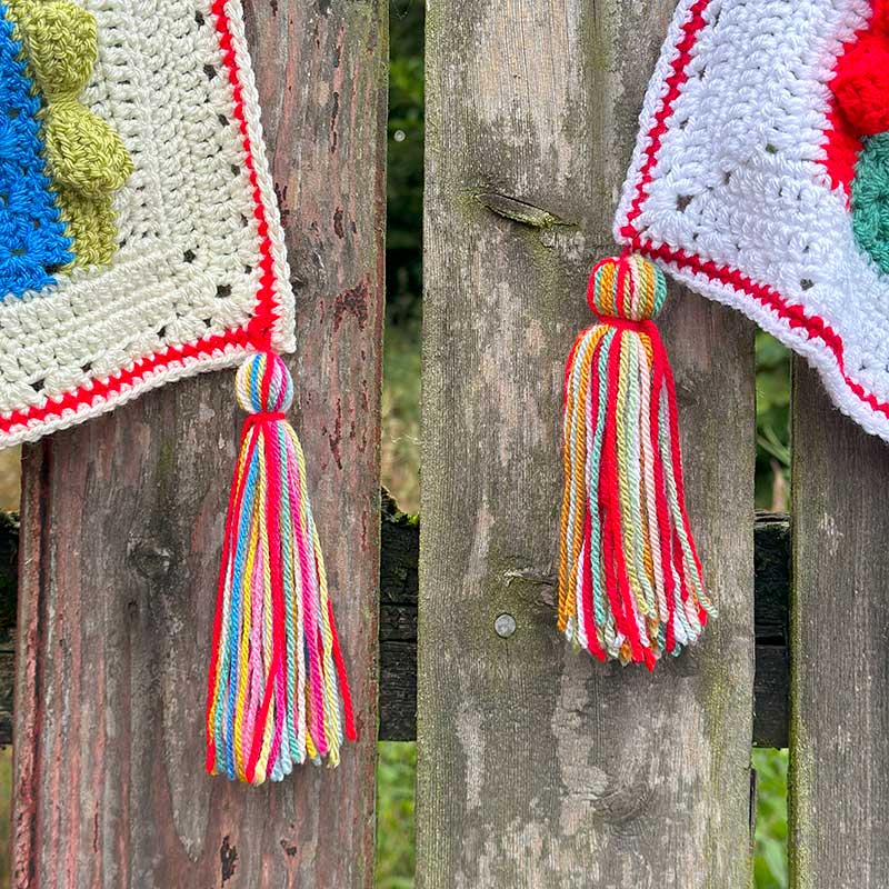The Gift of Christmas Blanket Pattern Booklet by Anita Gibney - Image 6